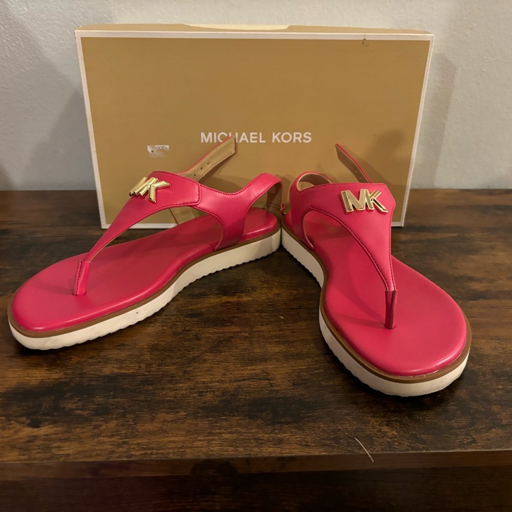 Women’s Micheal Kors sandals